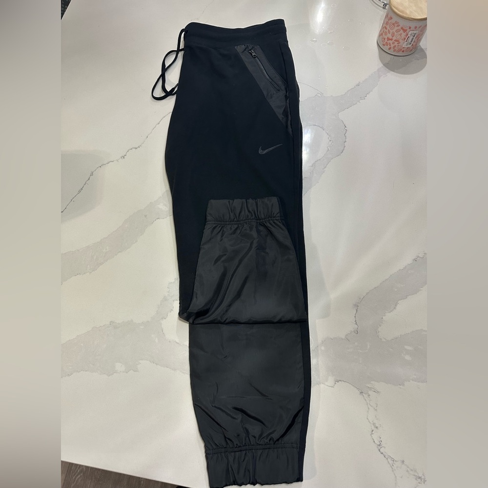 Nike joggers